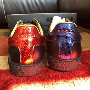 Men’s size 10 Gucci shoes